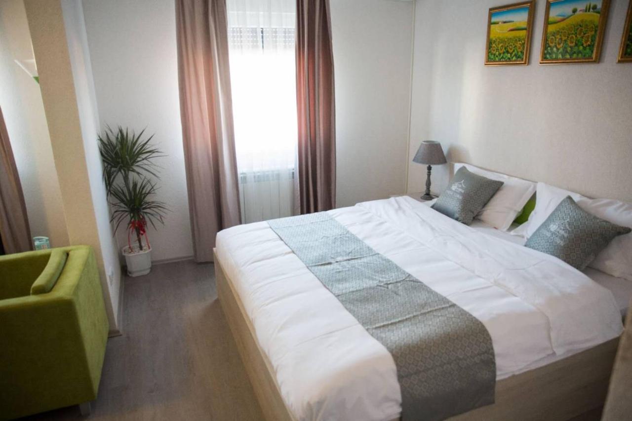 China Town Prenociste Hotell Belgrad Exteriör bild